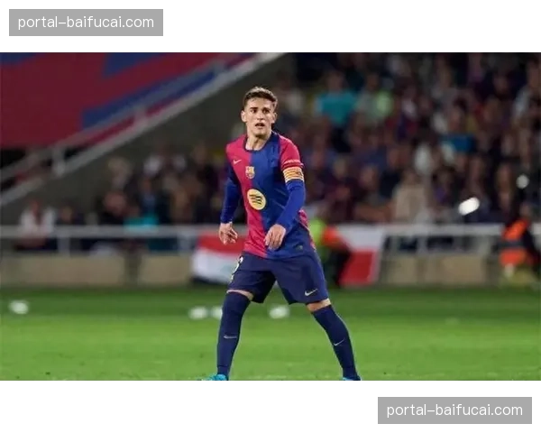 加维伤愈复出替补登场，诺坎普响起热烈掌声